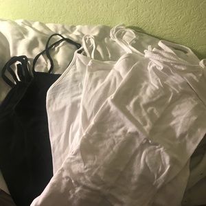 Bundle of 5 tank tops